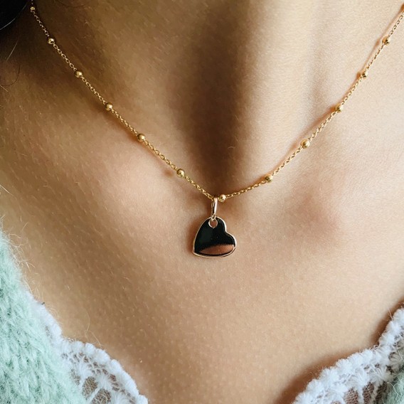 Photo de Petits pendentifs PENDENTIF GABRIELLE chez Perrine et Antoinette