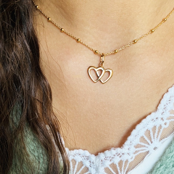 Photo de Petits pendentifs PENDENTIF OLYMPE chez Perrine et Antoinette