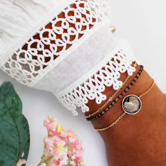 Photo de Bracelets empierrés BRACELET TAHINA chez Perrine et Antoinette