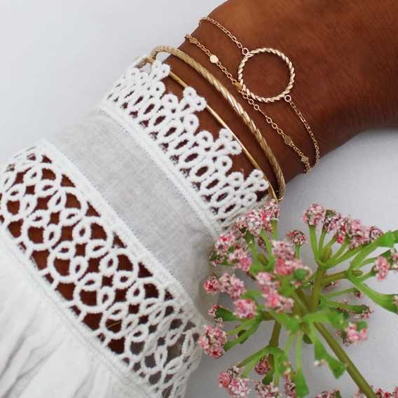 Photo de Bracelets sans strass BRACELET ELEA chez Perrine et Antoinette