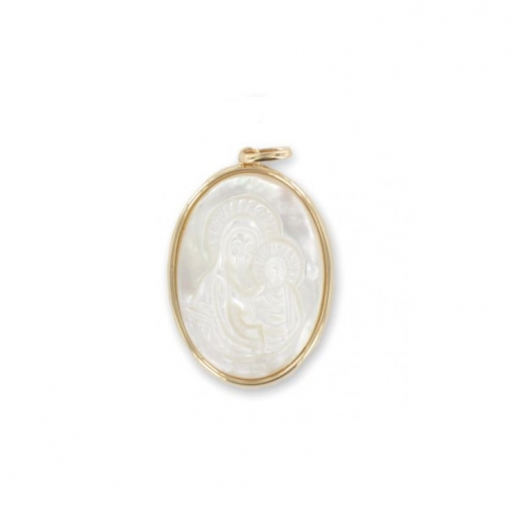 Photo de Grands pendentifs PENDENTIF BAPTISTINE chez Perrine et Antoinette