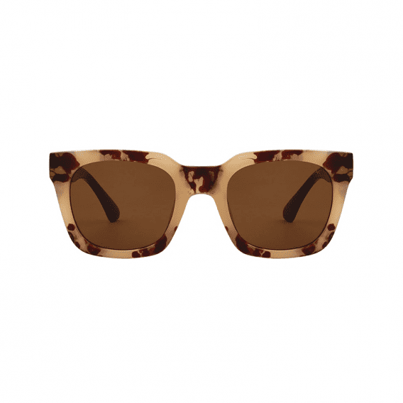 Photo de Accueil LUNETTES DE SOLEIL NANCY chez Perrine et Antoinette