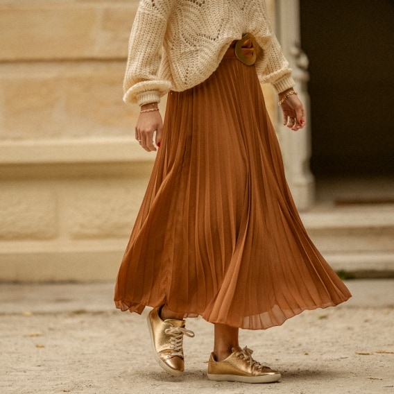 Photo de Robes & Jupes JUPE MANELLE chez Perrine et Antoinette