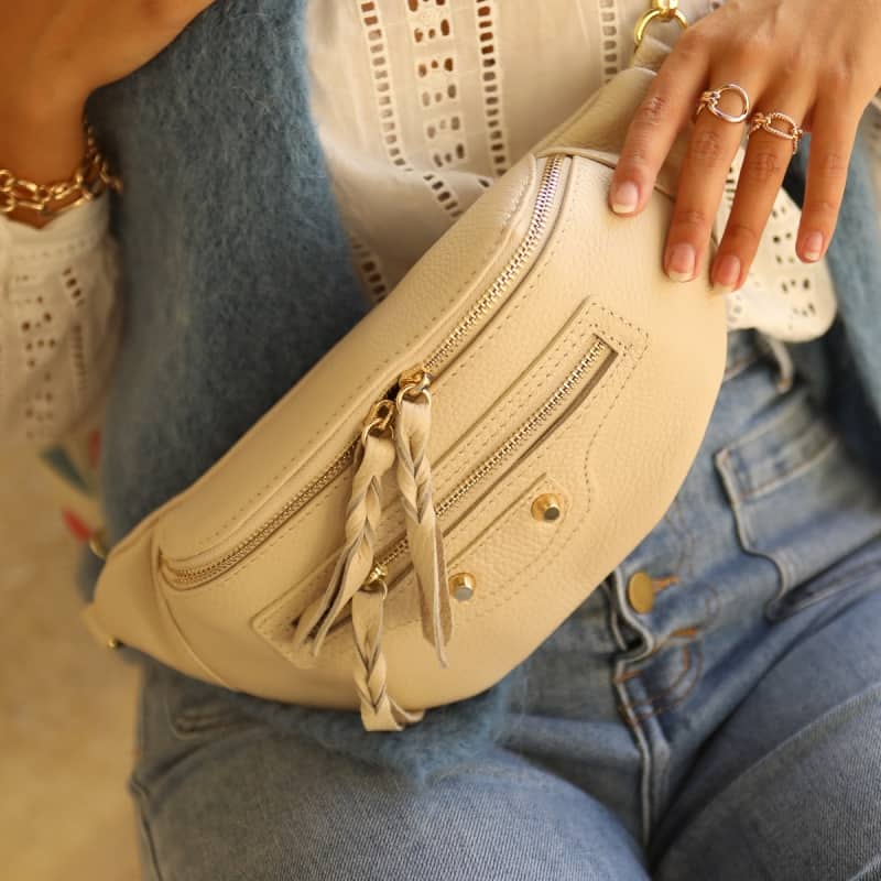Photo de Nouveautés SAC BANANE OLLY chez Perrine et Antoinette