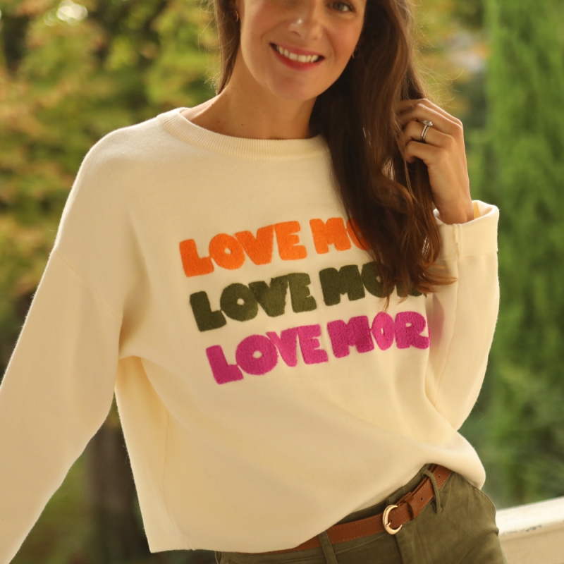 Photo de Prêt-à-Porter PULL LOVE MORE chez Perrine et Antoinette