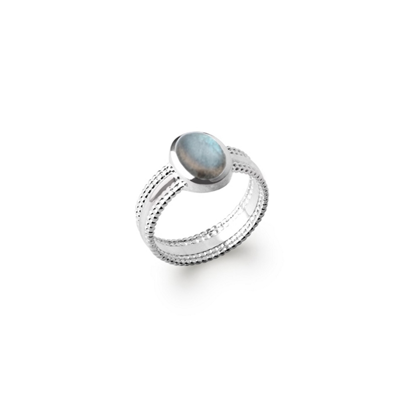 Photo de OUTLET BAGUE LISSANDRE chez Perrine et Antoinette