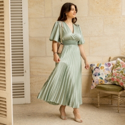 Photo de BRADERIE ROBE IRISA chez Perrine et Antoinette