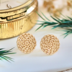 Photo de Clous d'oreilles BOUCLES FLORIS chez Perrine et Antoinette