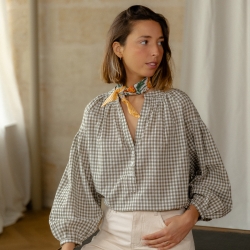 Photo de Prêt-à-Porter BLOUSE CONSTANCE chez Perrine et Antoinette