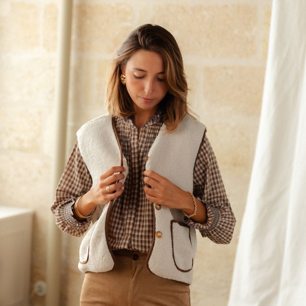 Photo de Prêt-à-Porter VESTE ISÉE chez Perrine et Antoinette