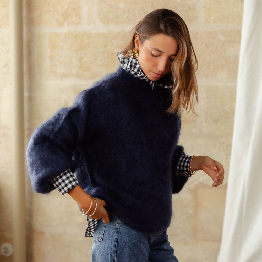 Photo de Prêt-à-Porter PULL AIMÉ chez Perrine et Antoinette