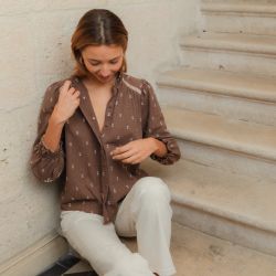 Photo de Prêt-à-Porter CHEMISIER CÔME chez Perrine et Antoinette