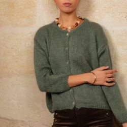 Photo de Prêt-à-Porter GILET HUGUES chez Perrine et Antoinette