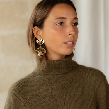 BOUCLES FLORE DORÉ #couleur_doré